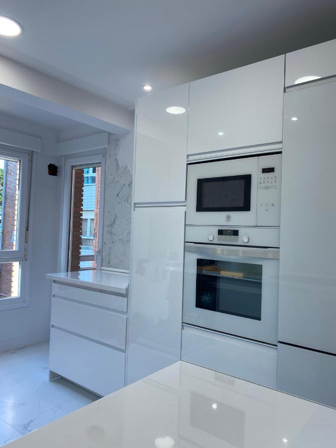 Apartamento M Garaje Playa Golf Zarautz Eksteriør billede